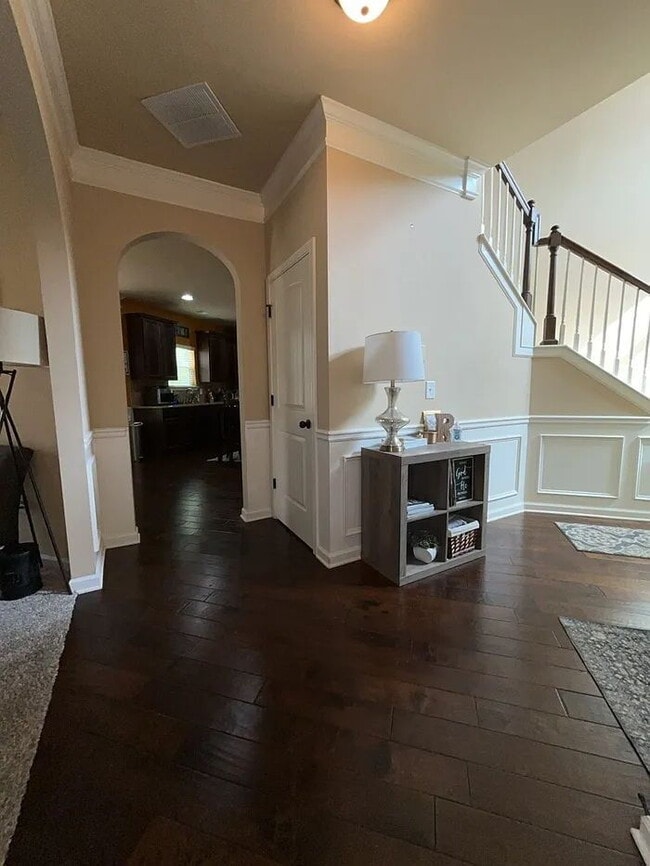 Building Photo - "Spacious 4-Bed Oasis with 2.5 Baths in Charming Simpsonville – 2400 Sq Ft of Comfort Awaits!"