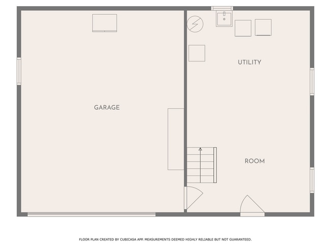 Building Photo - 2840 Campus Dr
