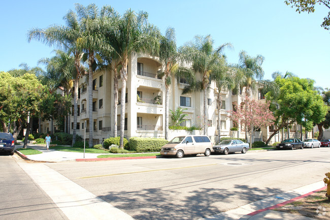 Primary Photo - Pioneer Villas