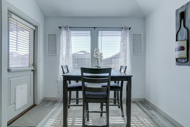 Building Photo - 2323 149th St