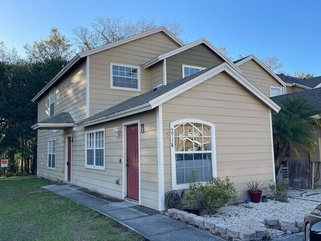 Primary Photo - 2734 Fan Palm Dr