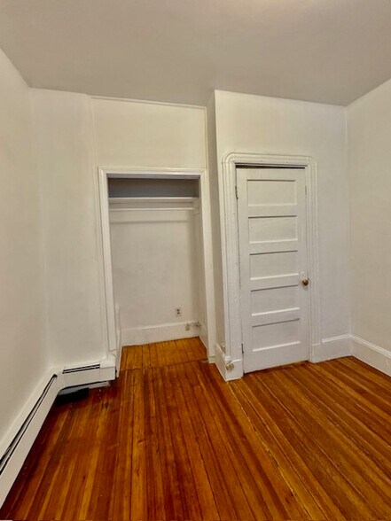 Building Photo - 64A Phillips St