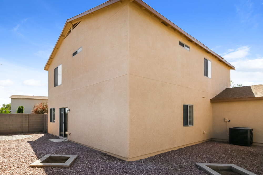 Building Photo - 2552 E Meadow Lark Way