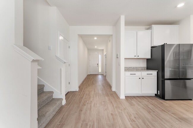 Building Photo - 1386 NW 132nd Cir