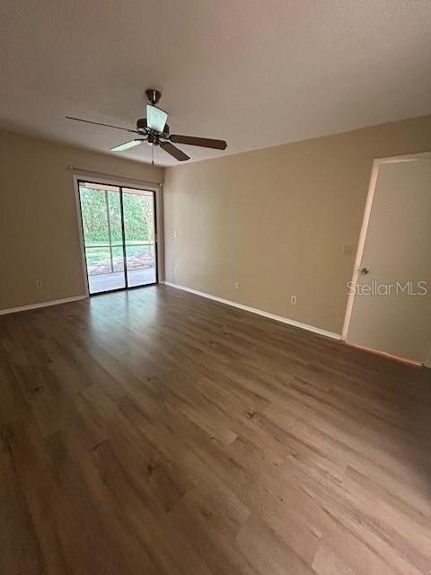 Building Photo - 564 Albany Pl