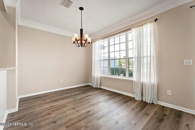 Building Photo - 6332 Autumn Berry Cir