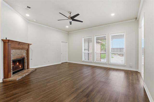 Building Photo - 1404 Chaucer Dr