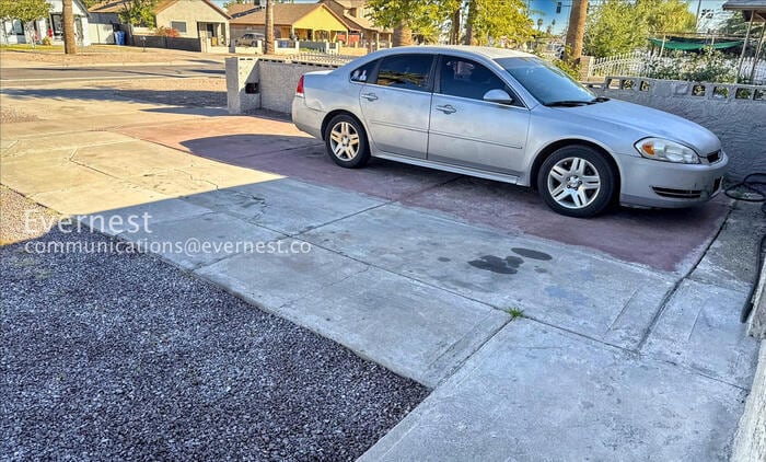 Building Photo - 2317 W Adams St