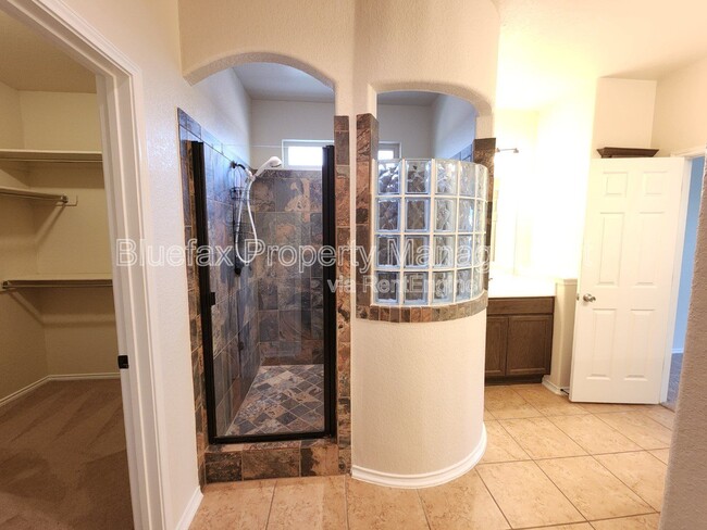 Building Photo - 11423 Sea Gull Ct