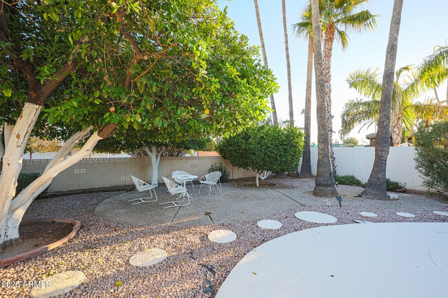 Building Photo - 10832 W Saratoga Cir