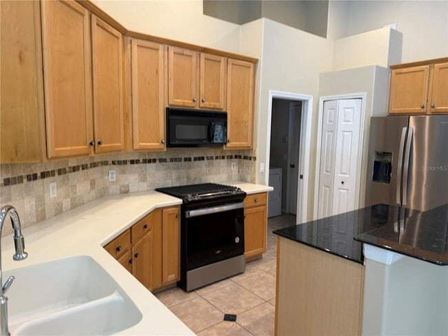 Building Photo - 6506 Waters Edge Way