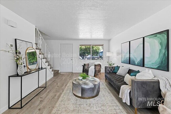 Building Photo - 4813 W Targee St