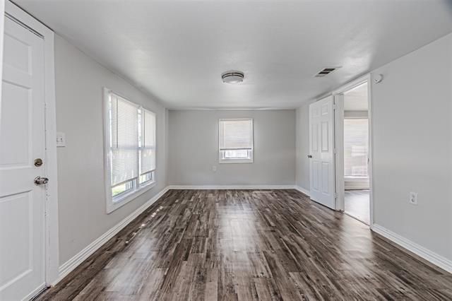 Building Photo - 3213 Obenchain St