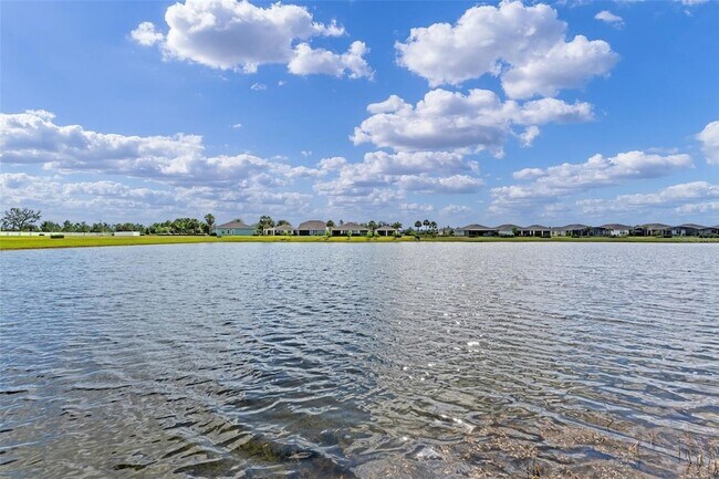 Building Photo - 6121 Blue Pond Wy