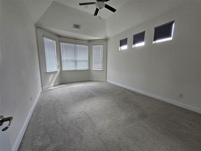 Building Photo - 1105 Malibar Ln
