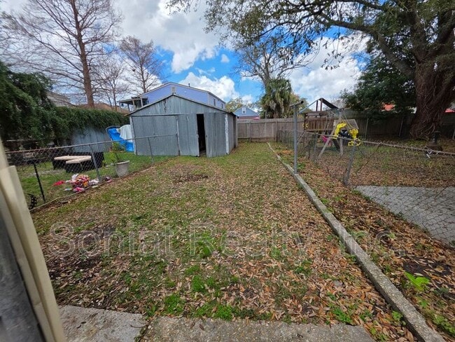 Building Photo - 4917 Iberville St