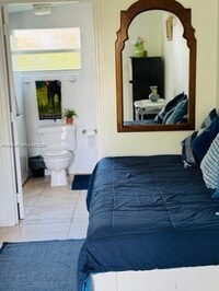 Building Photo - 5251 29