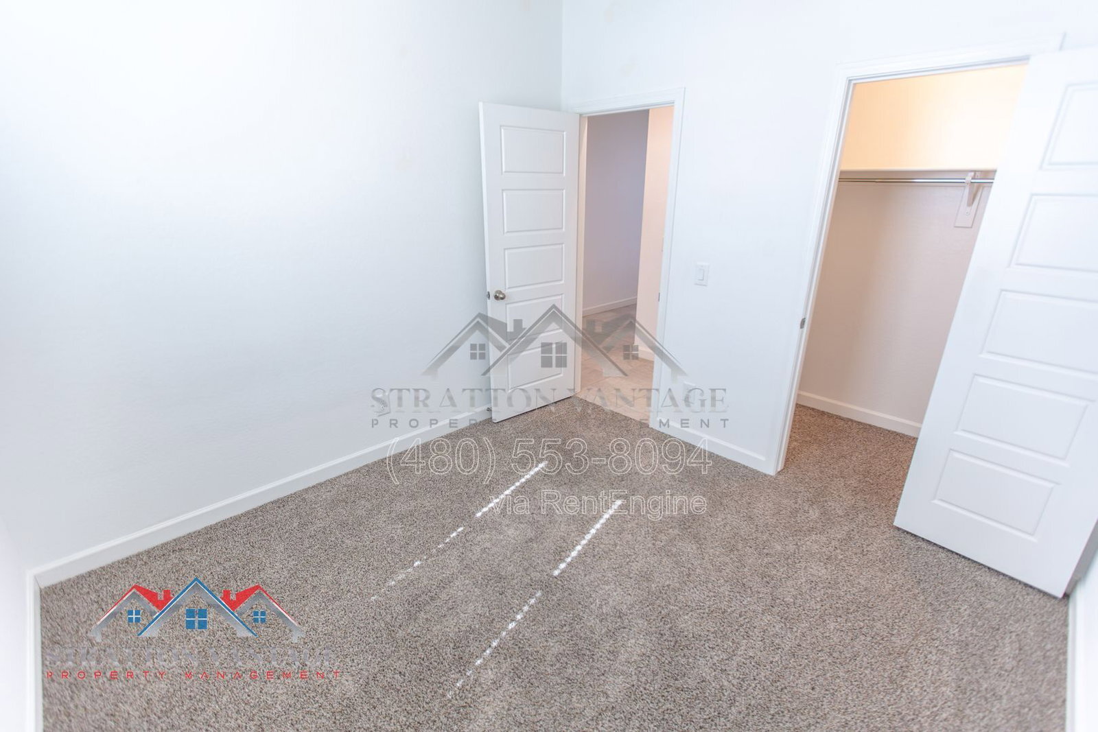 Building Photo - 1673 N Wrigley Dr