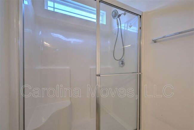 Building Photo - 148 Caledonia Dr