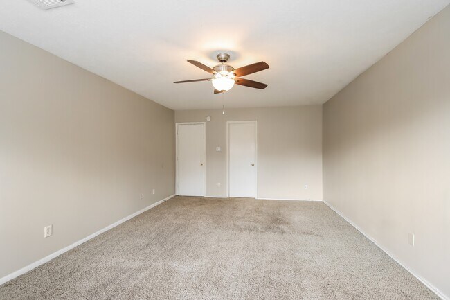 Building Photo - 19410 Pine Cluster Ln