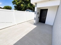 Building Photo - 3461 Charleston Blvd