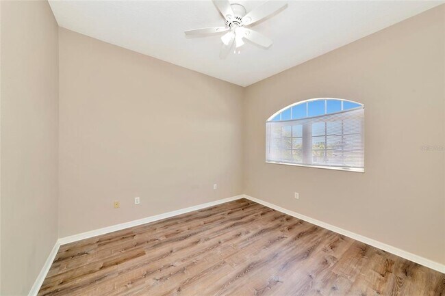 Building Photo - 12079 Aster Ave