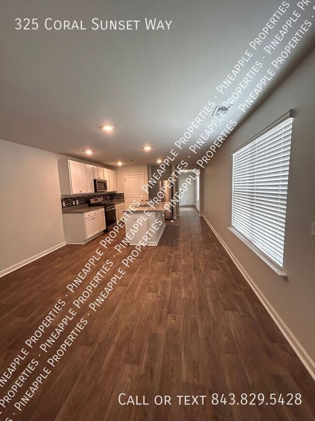 Building Photo - 325 Coral Sunset Wy