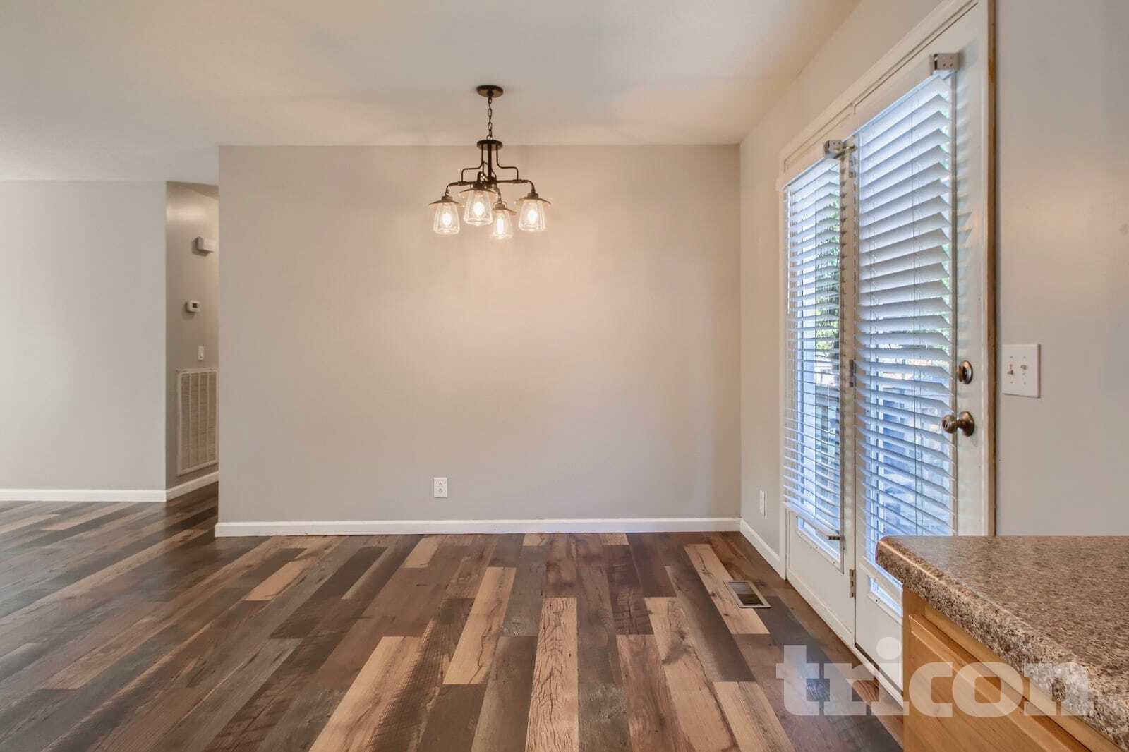 Building Photo - 1150 E 17th Ave