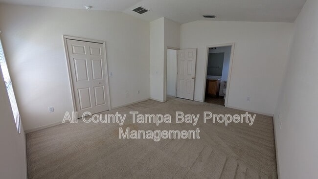Building Photo - 25820 Crippen Dr