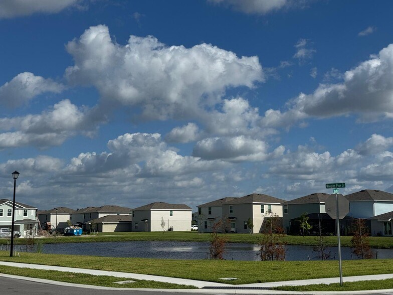 Building Photo - 7111 Weeping Pine Dr