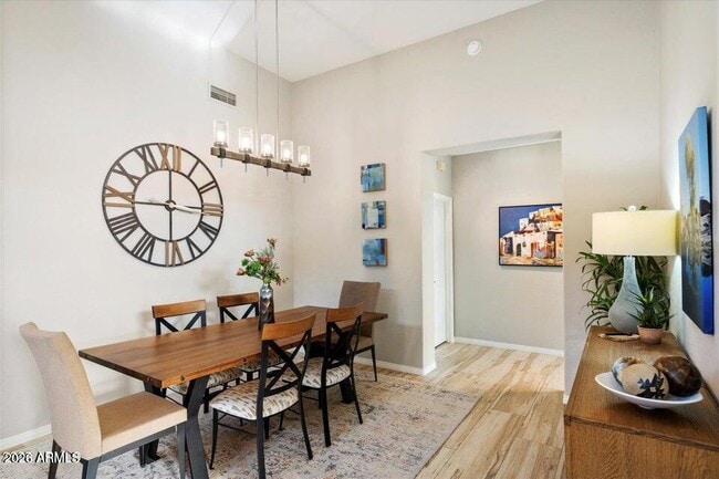 Building Photo - 6501 Shooting Star Way