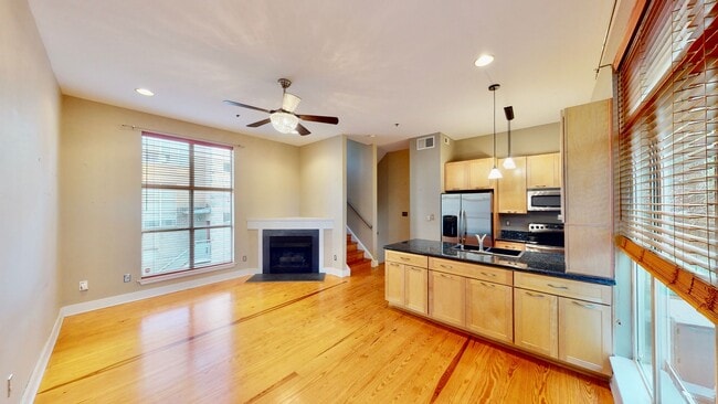 Building Photo - 2062 Atherton Heights Ln