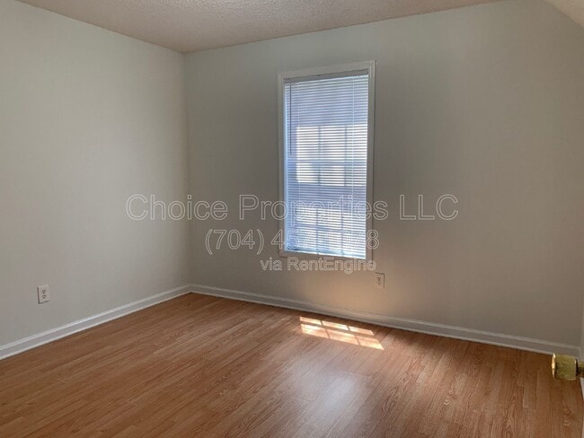 Building Photo - 56 Tribune Ave SW