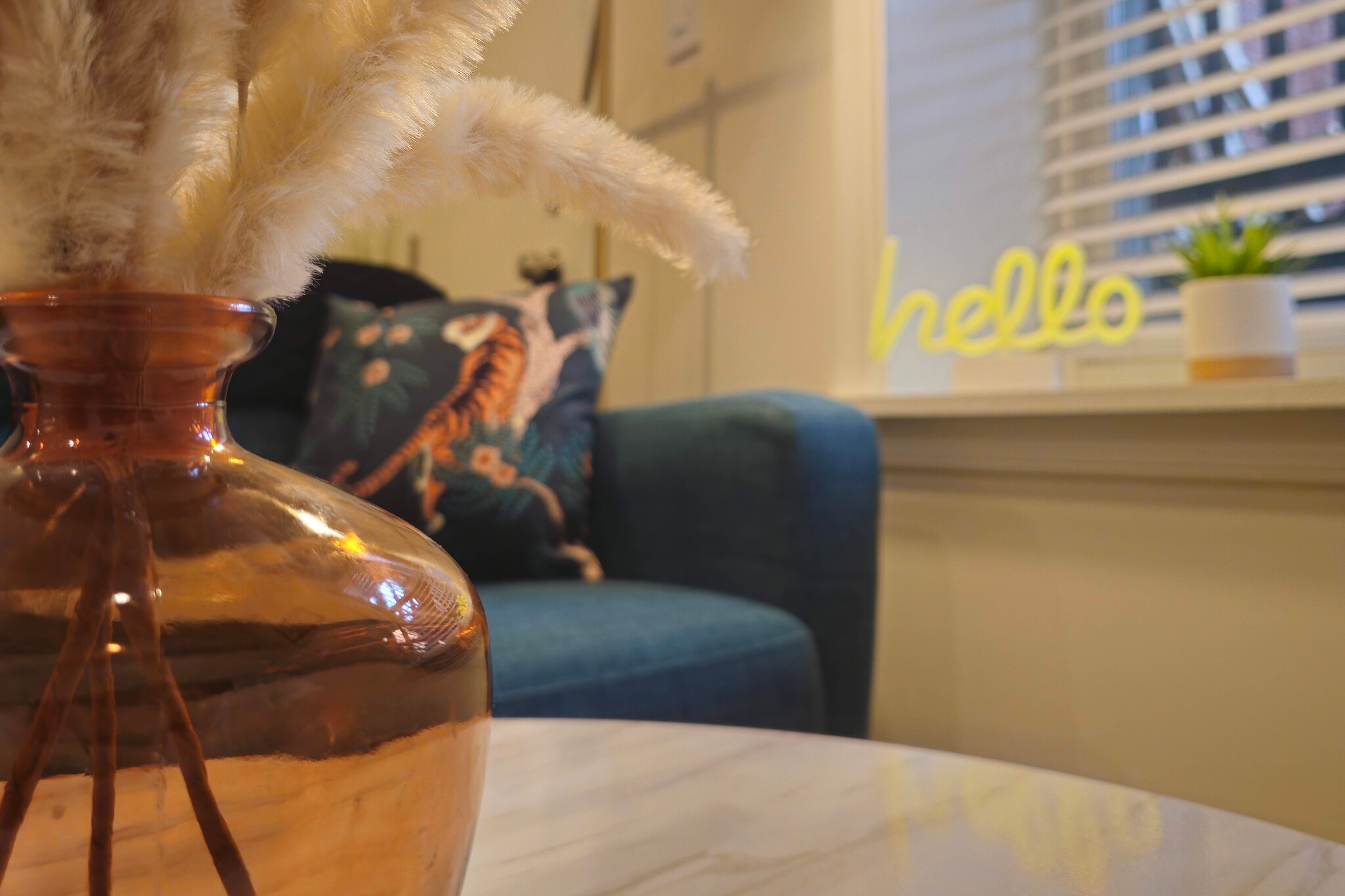 Hello! - 640 S Linwood Ave