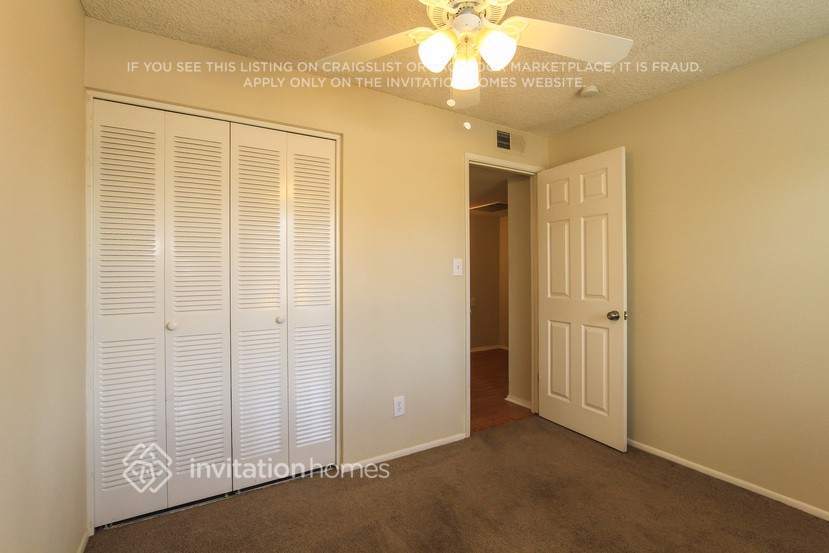 Building Photo - 3507 E Blanche Dr