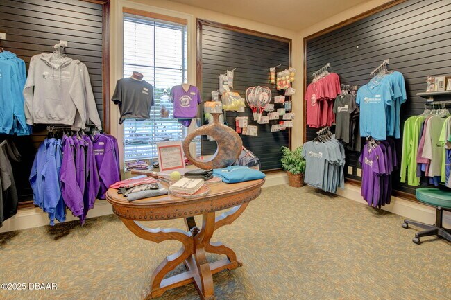 Building Photo - 4 Jasmine Run