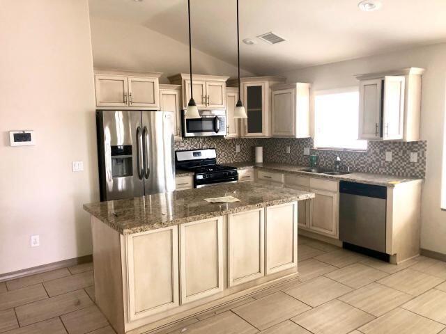 Building Photo - 11377 Cattle Ranch St
