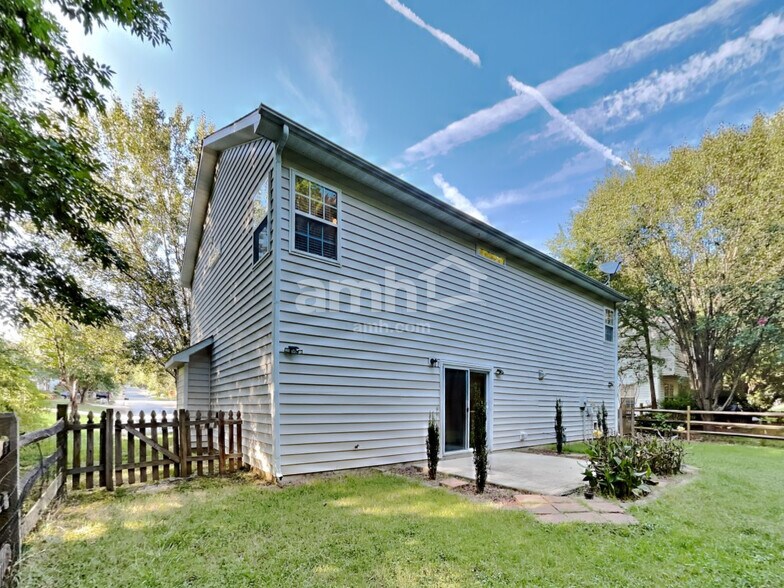 Building Photo - 14635 Devin Allen Dr