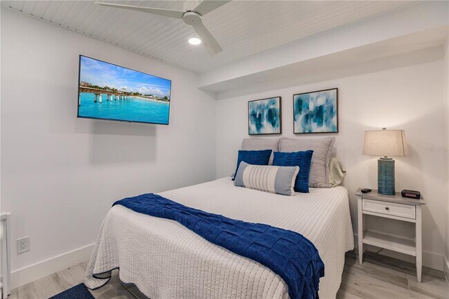 Building Photo - 6042 W Peppertree Way