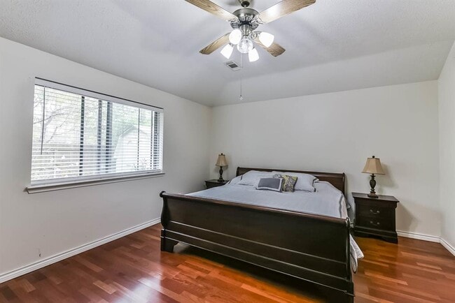 Building Photo - 22314 Rangeview Dr