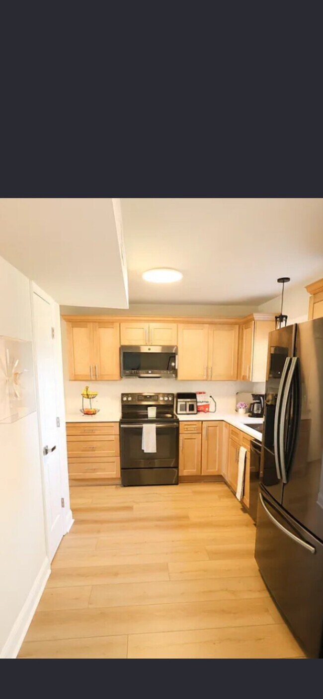 Building Photo - 107 Sugarpine Pl
