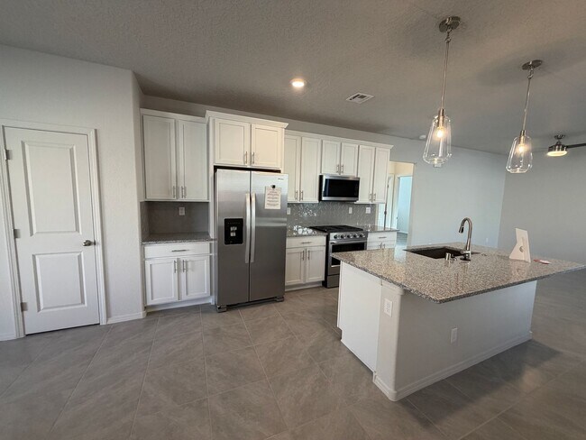 Building Photo - New Build 3 Bedroom Single Story Home Available Near Unser Blvd NE & Northern Blvd NE in Rio Rancho!