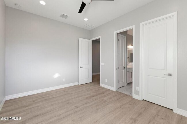 Building Photo - 11086 W Hadley St