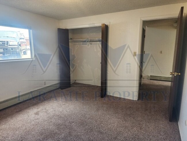 Building Photo - 708 Downey St
