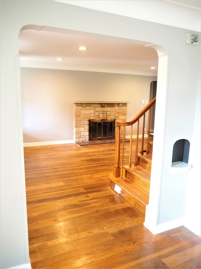 Great Room and Stairs (Fireplace looks great but is inoperable). - 329 Westview Ave