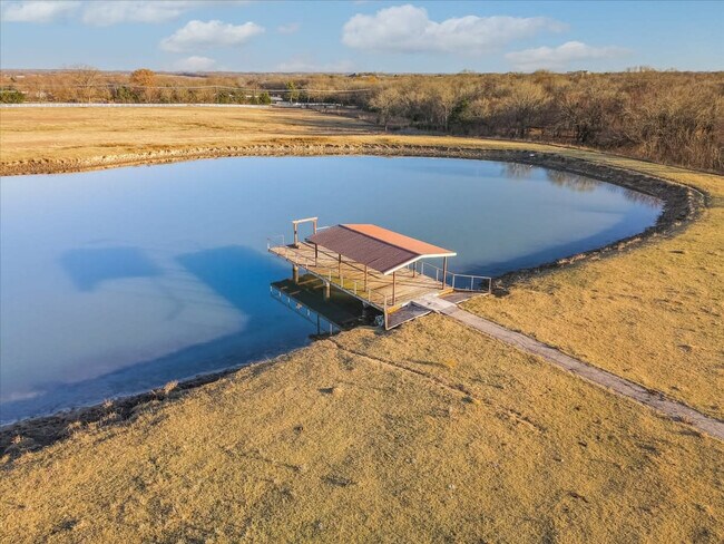 Building Photo - 9680 County Road 128-SI ID1019513P