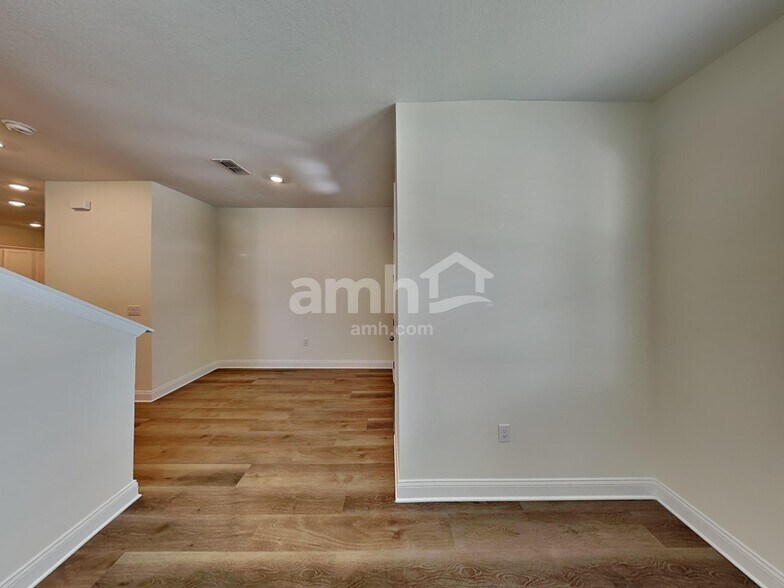 Building Photo - 3683 Windward Hls Blvd