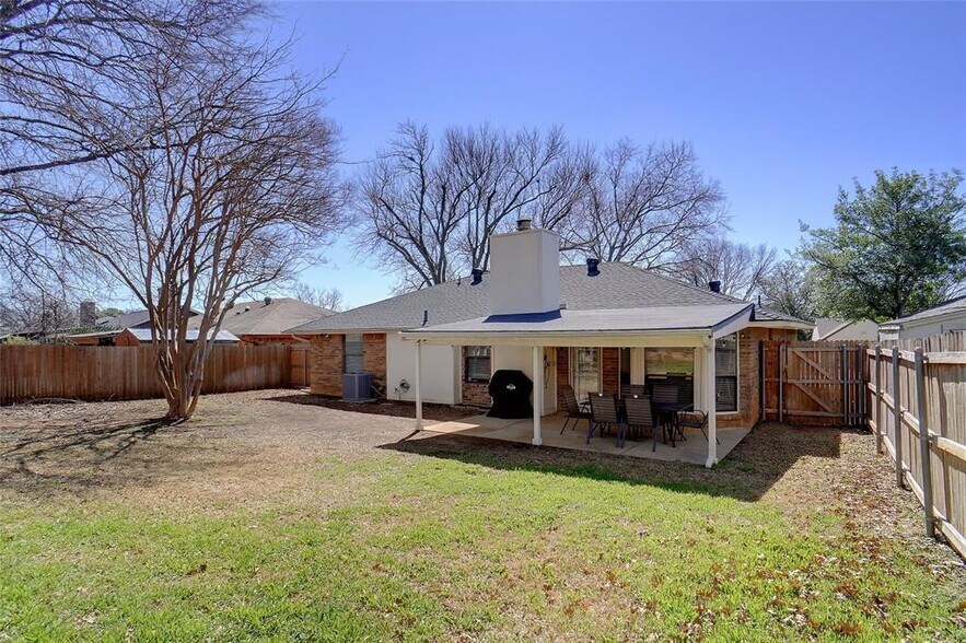 Building Photo - 107 Ginger Ln