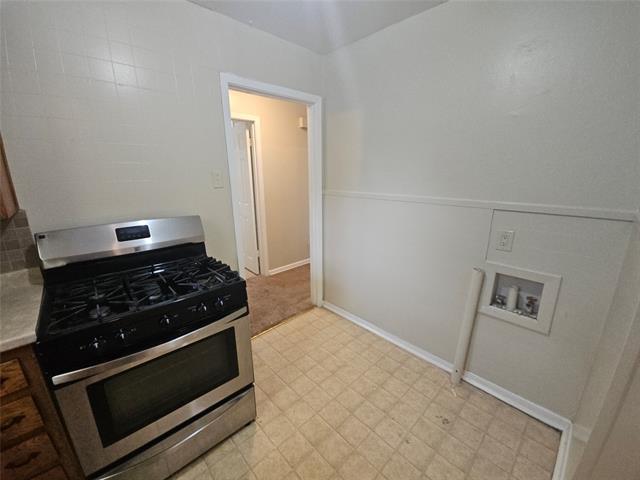 Building Photo - 6419 Onyx Dr N