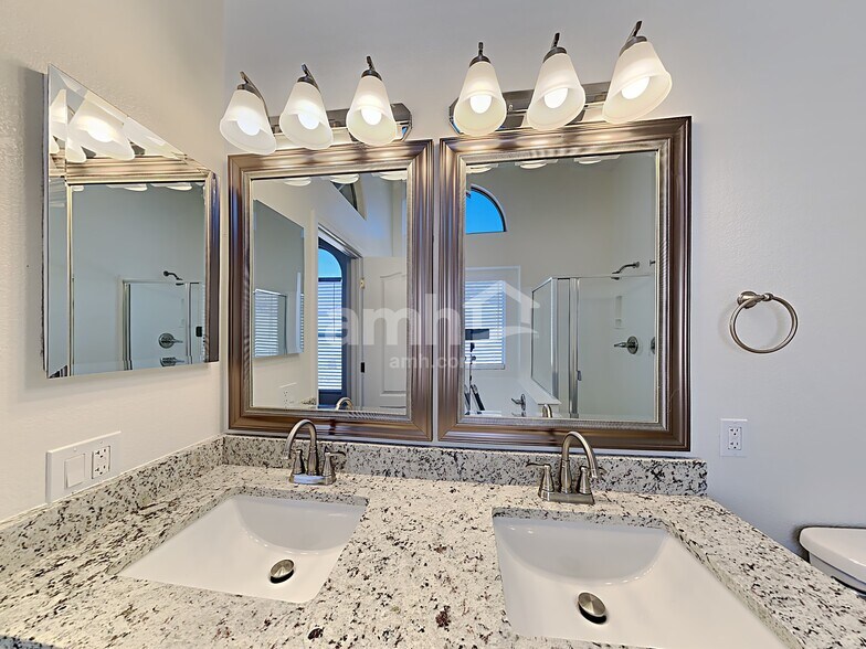 Building Photo - 15142 W Eureka Trail